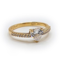 Εικόνα Χρυσό δαχτυλίδι με λευκά ζιργκ
